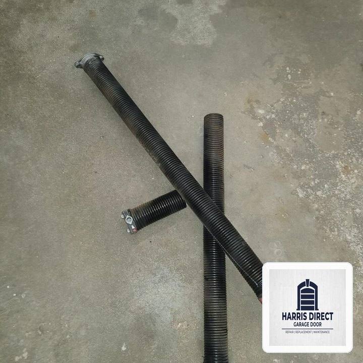 Harris Direct Garage Door Dispatch in Carbonado (Wilkeson Area): Heavy-Duty EPDM Perimeter & Bottom Seal Weatherproofing - Carbonado, WA